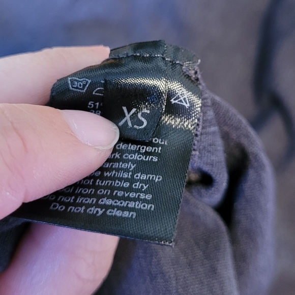 Alphalete Shorts XS Dark Gray - Picture 9 of 9